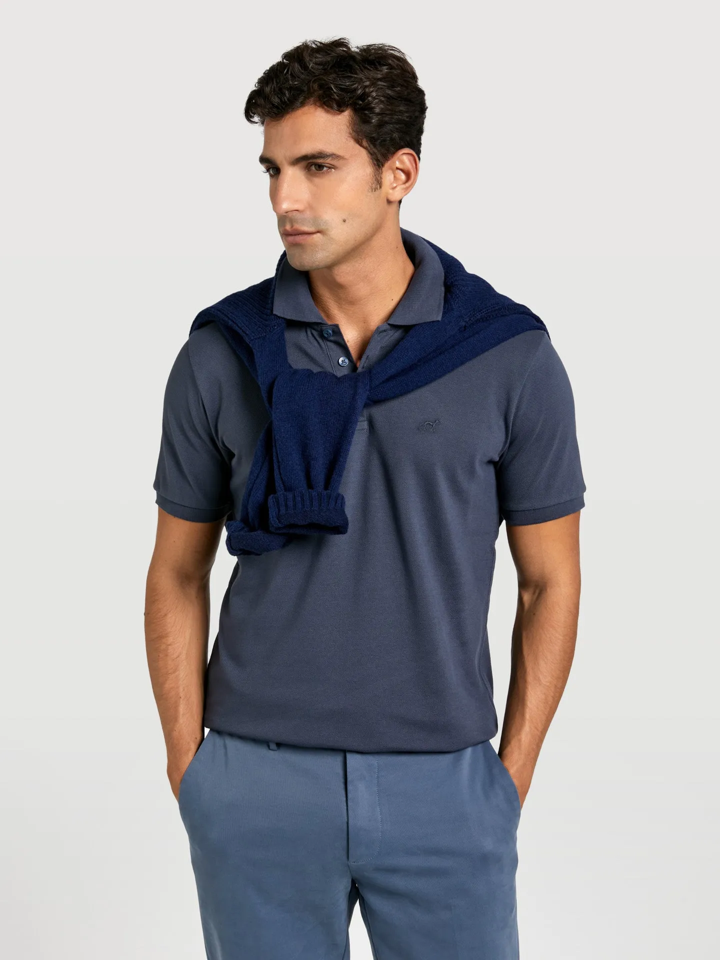 Regular fit basic piqué polo shirt